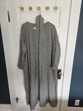 Npl Linen Rennes Dress Heavyweight Black/White Gingham Buttons 1/4 Front